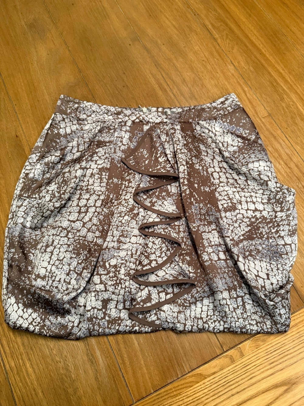Love 21 Brown and Gray Blue Patterned Ruffle-Front Mini Skirt Sz SP